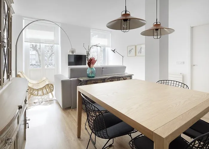 Simone By Feelfree * San Sebastian